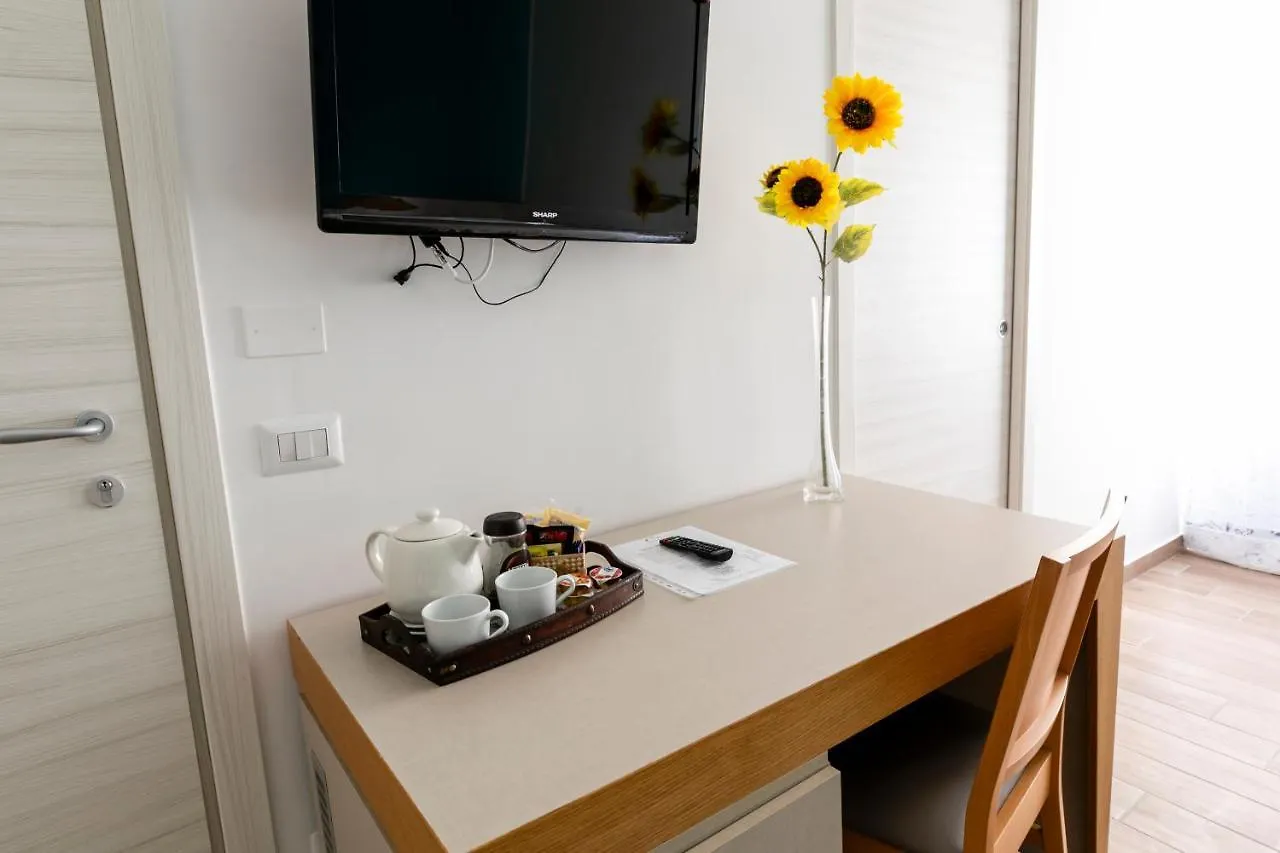 *** Guest house Spira Mirabilis Napoli Hotel Italy