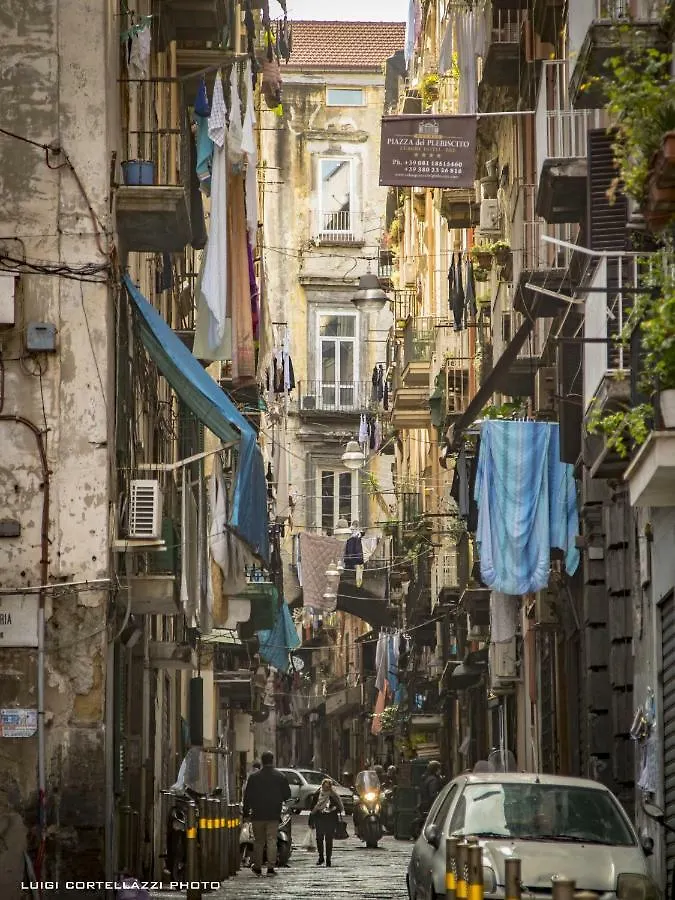 Spira Mirabilis Napoli Hotel 3*, Naples