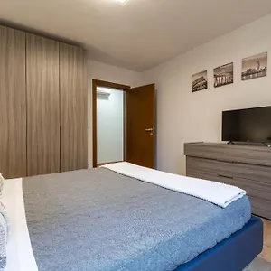 https://guglie-design-apartment.hotelinveneto.com